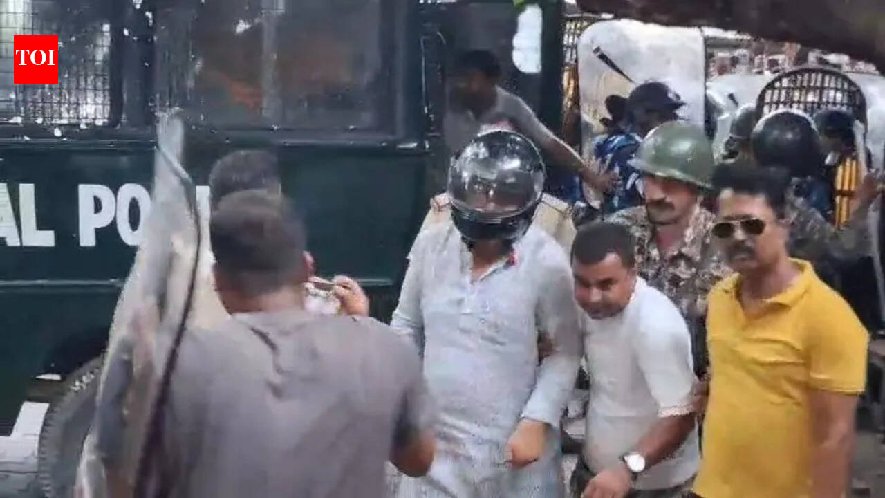 Crowd pelts Guha with eggs as court sends him to 6 day police custody