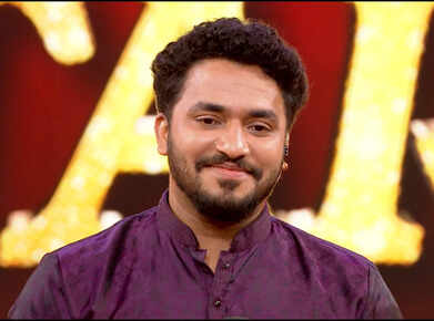 Star Singer: Vaisakhan grabs his 10th Golden Star with 'Devasabhathalam'
