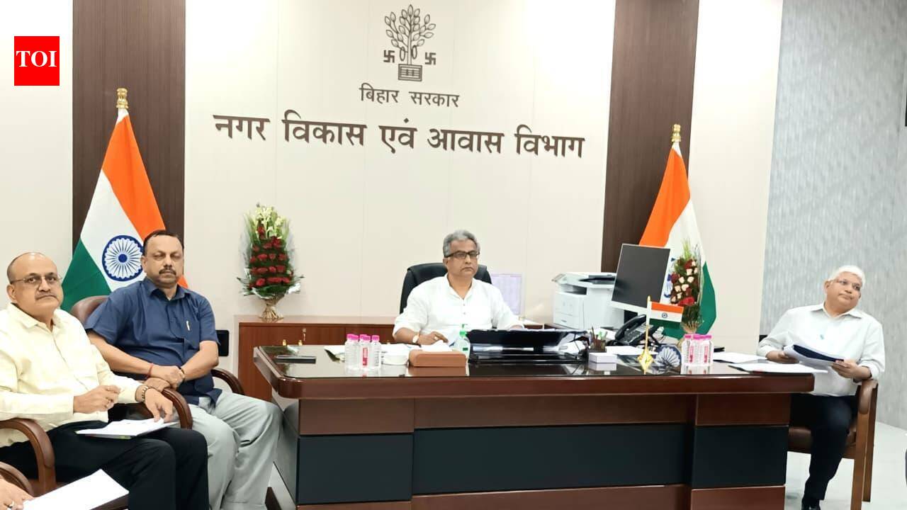Fast-track RERA cases, ensure transparency: Minister