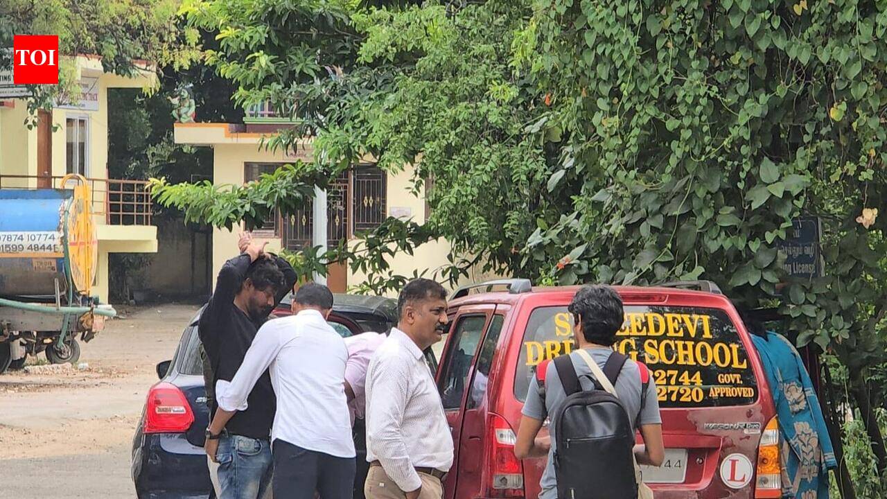 Unaccounted cash amounting to over 63K seized from central RTO office in Coimbatore