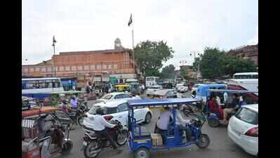 Only 8k of Jaipur’s 50k e-rickshaws have valid papers; 270 seized in traffic police drive