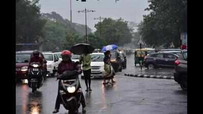 IMD spies light rain, likely to intensify