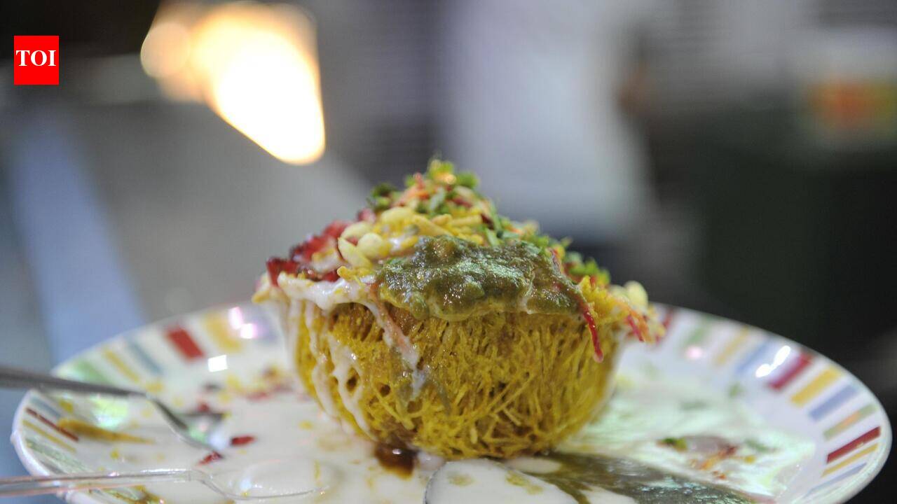 Food heritage walk showcases Lucknow’s culinary legacy