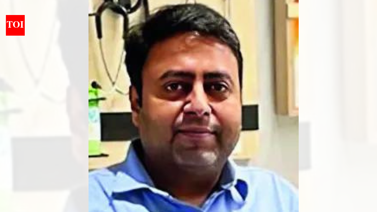 'Hang me', south Delhi doctor tells cops after killing help with kitchen knife