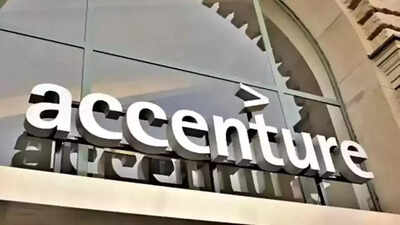 Accenture cuts revenue forecast, shares slide 17%