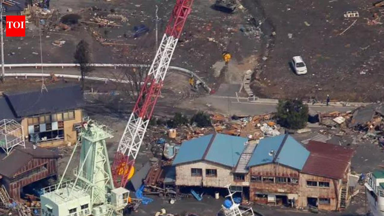Scientists analyse seismic waves from Japan’s 2011 earthquake that reached deep into the Earth and may have been linked to subtle postseismic ground movement of a few millimeters