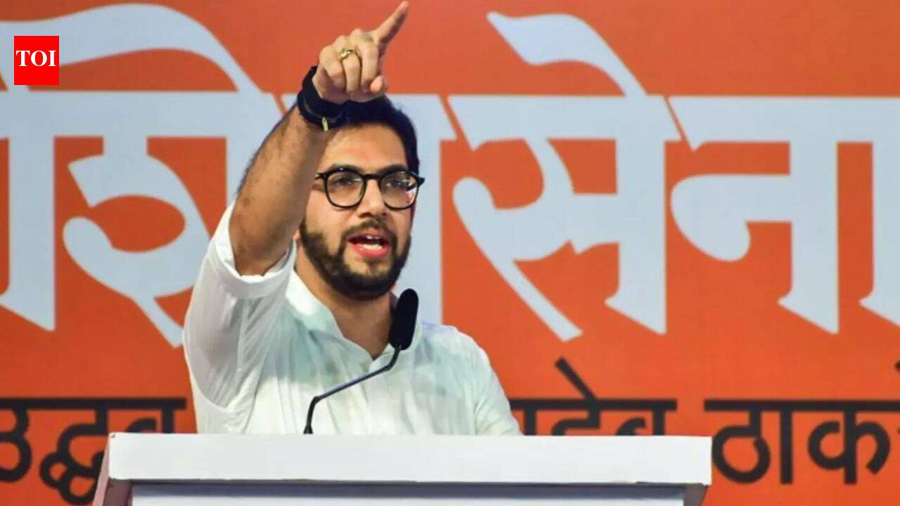 'Shameless, ungrateful, & corrupts': Aaditya Thackeray on 6 MPs as party faces split 2.0