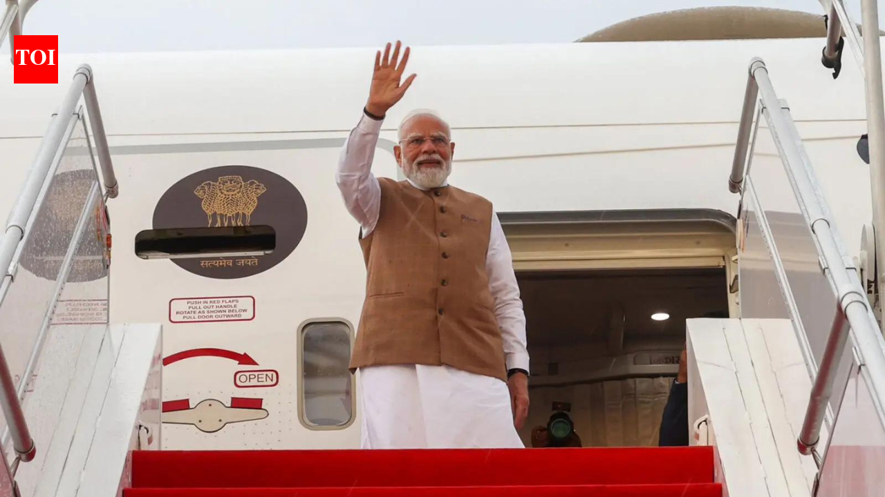 From Kalamkari to Ayurveda: PM Modi’s gifts to French and Slovak leaders showcase India’s cultural heritage