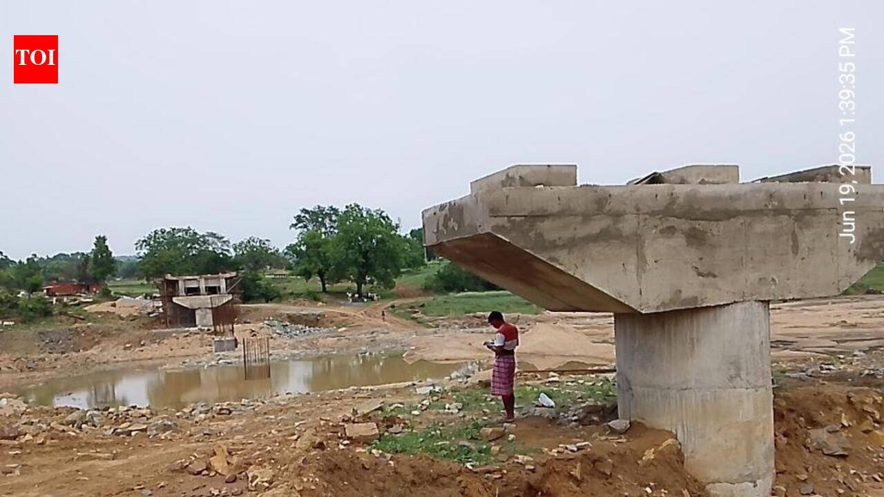 Haharo river bridge construction begins in Hazaribag village