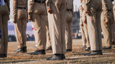 8 police constables booked for using forged freedom fighter dependent documents in UP recruitment