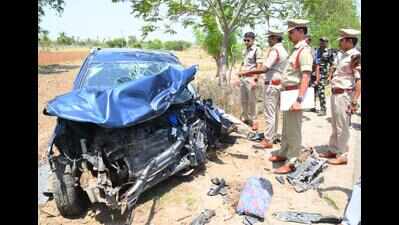 3 killed, 3 injured in Nalgonda head-on collision