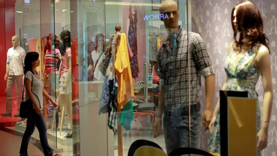 Young shoppers, smaller cities boosts growth of Flipkart Beauty