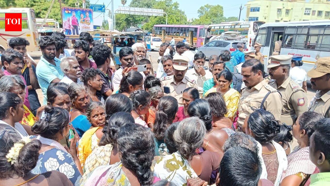 Protest to relocate Tasmac outlet