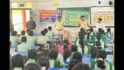 East Singhbhum police mentor rural students on civility, exams