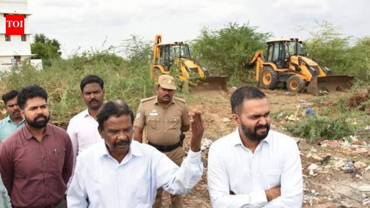 Clearing karuvelam trees may take five years, says retd HC judge