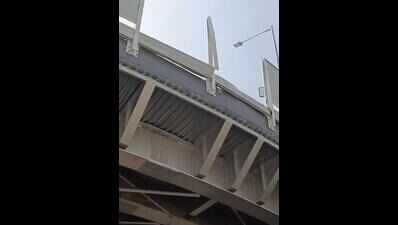 2 noise barrier panels on newly opened Mrinal Tai Gore Flyover extension in Mumbai crash on S V Road below after mishap