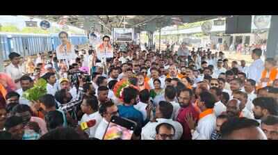 Shiv Sena (UBT) MP Waje gets grand welcome by party workers in Nashik