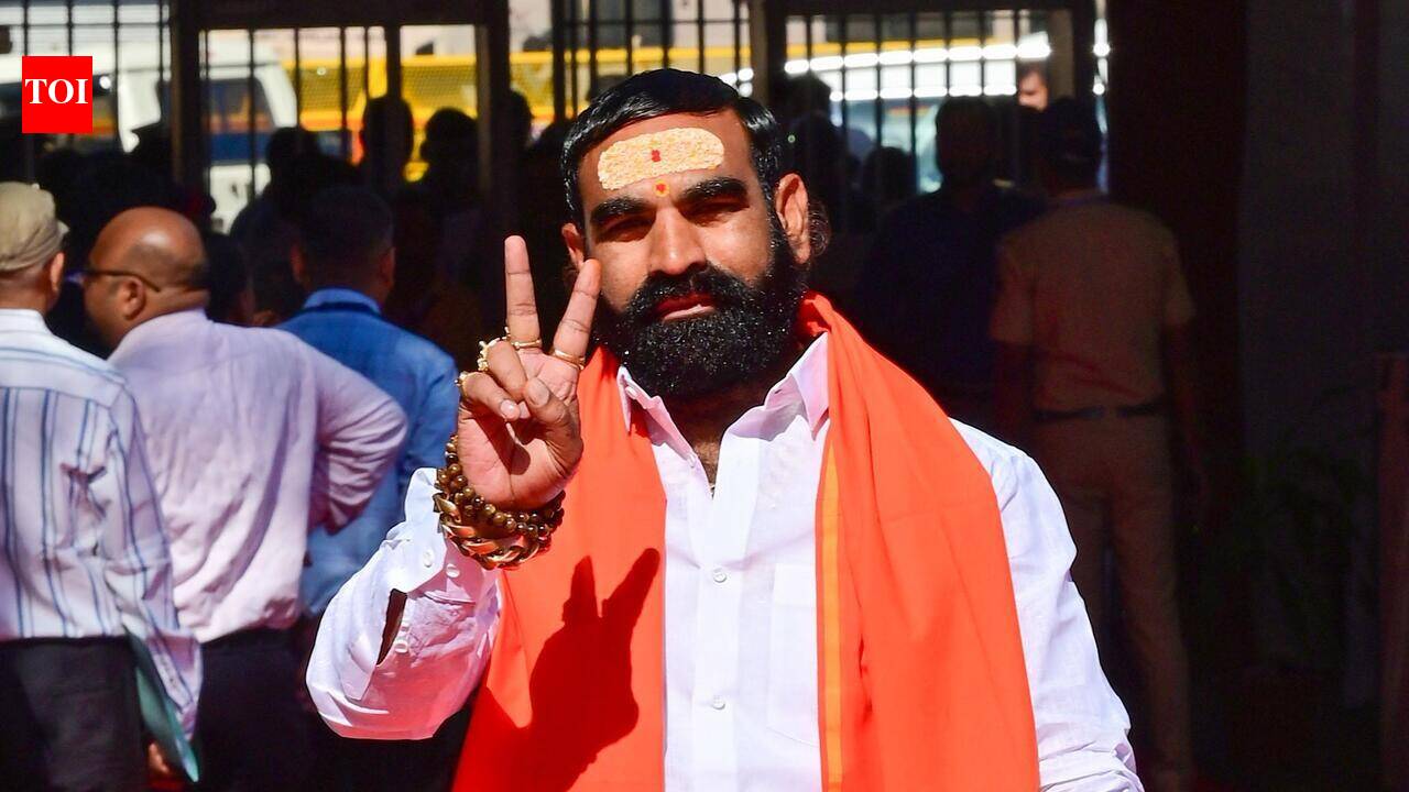 13-14 Sena UBT MLAs will join Shinde-led Sena soon: Bangar