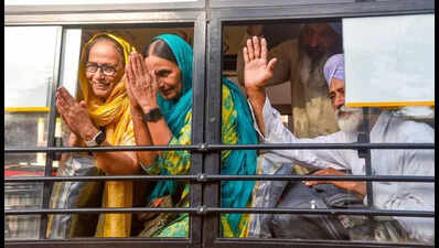 SGPC to send Sikh jatha to Pak