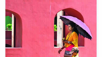 Heat index rises, humidity sustains