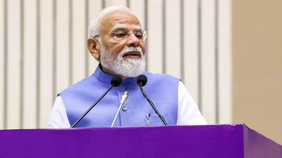 PM Modi transfers Rs 2,400 crore under job generation plan