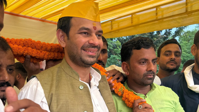  Tej Pratap Yadav files complaint, alleges conspiracy to kill him and father Lalu Yadav