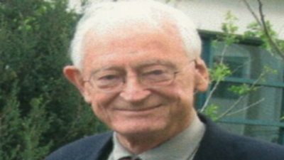 In 1970, chemist Alan MacDiarmid heated a plastic film and unexpectedly discovered conductive plastic