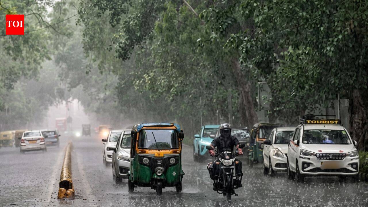 Weather tomorrow: IMD warns of heavy rain, thunderstorms alert in 5 states over next few days