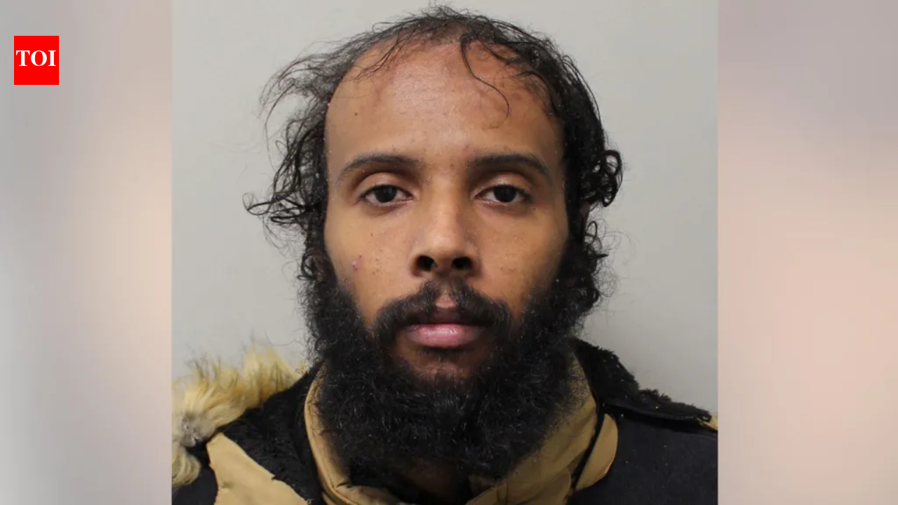 British-born Somali man who used 100 fake accounts to blackmail young Muslim men jailed for 16 years