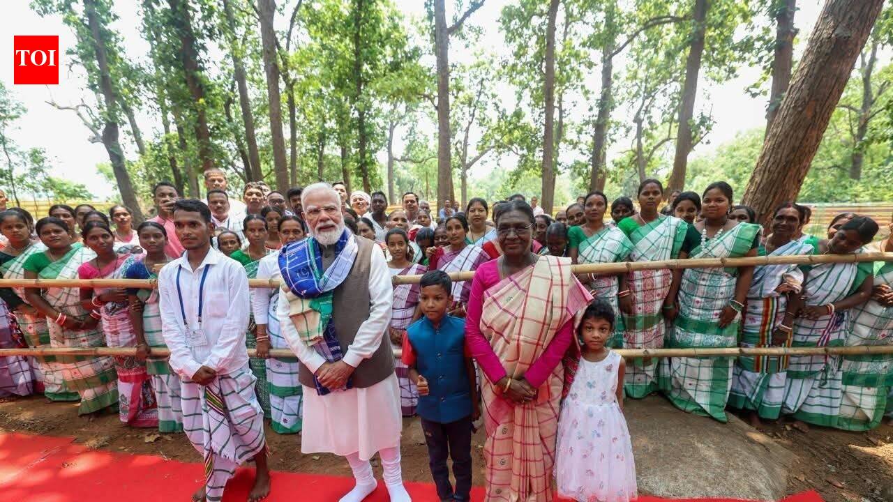 In Murmu's village, Modi pitches Odisha growth story with projects worth Rs 47,600cr
