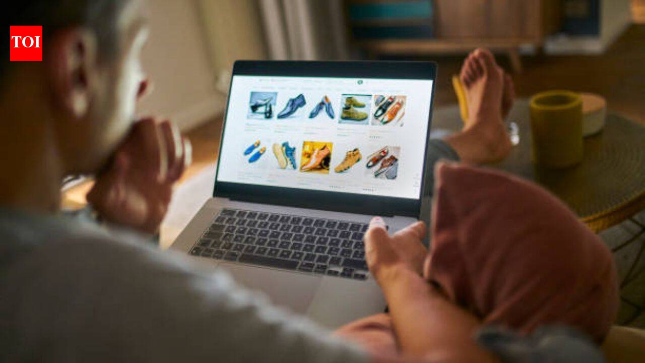 Wish to shop without paying money? South Korean Gen-Zs are heading for 'dopamine sites' to ease stress