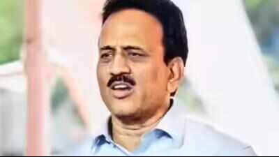 Minister alleges his pictures morphed, lodges complaint