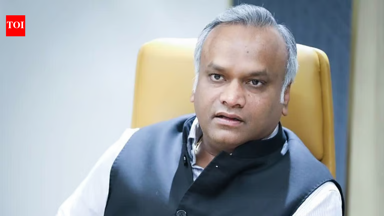 'Want to know who I am giving security to': Priyank Kharge defends letter to Mohan Bhagwat, cites RSS marches in Karnataka