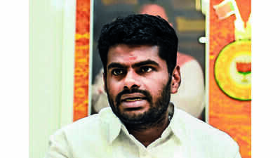 Dhinakaran, Annamalai slam ruling TVK over unauthorised govt school inspections and social media reels