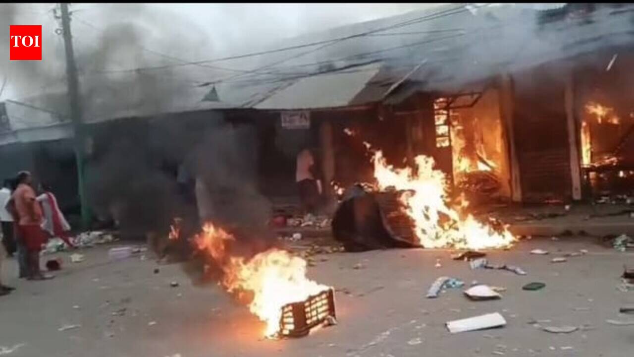 6 shops reduced to ashes in blaze at Chagolia market