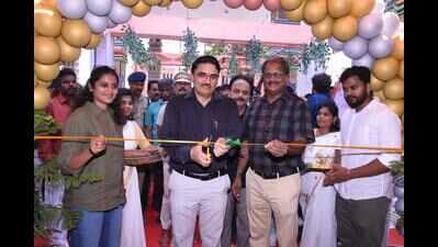 Madurai division opens rail coach restaurant at Rameswaram