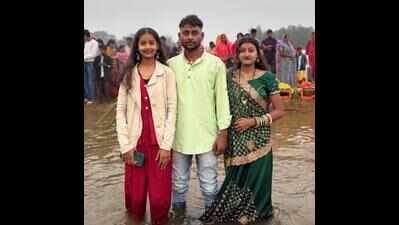 On way to wedding, Lohardaga man, 2 sisters crushed to death by speeding truck