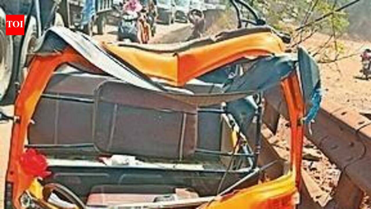 One dead, two hurt as auto driver’s stunt ends in crash