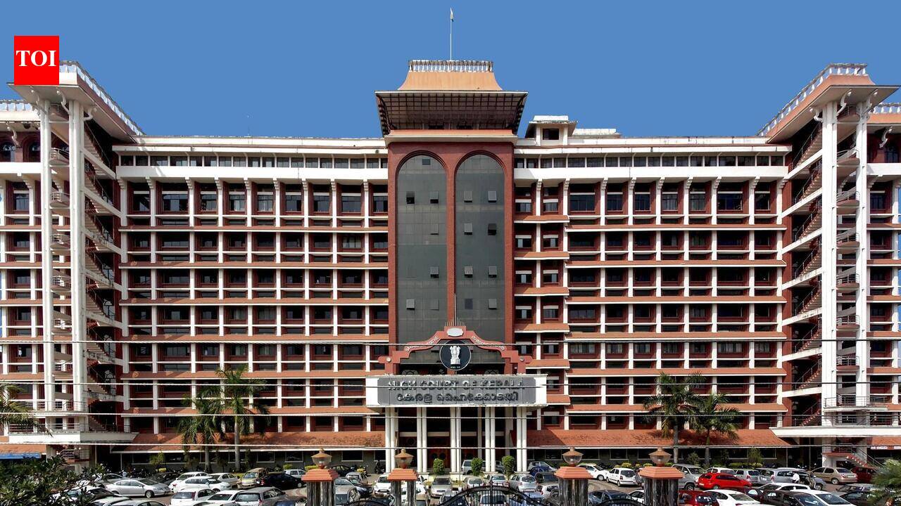 Delay in ORR land acquisition: Kerala HC tells central govt secretary to appear online