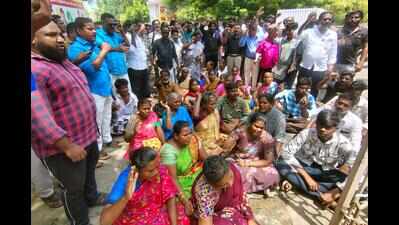 Dalit man hacked to death in Madurai; family stages protest seeking arrests