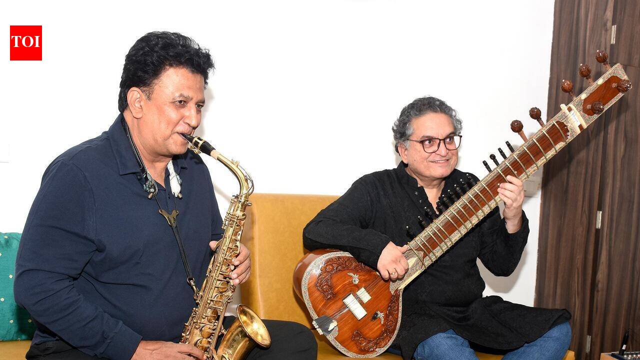 Doctor, engineer create rare sitar-saxophone fusion