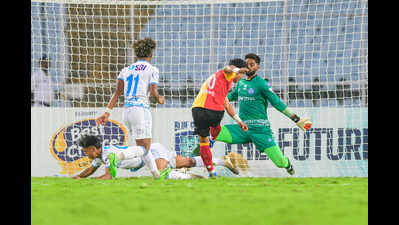 Clubs must field Indian striker in top tiers of Indian football