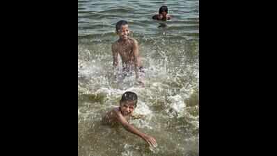 Brace for hotter days this week, says Met