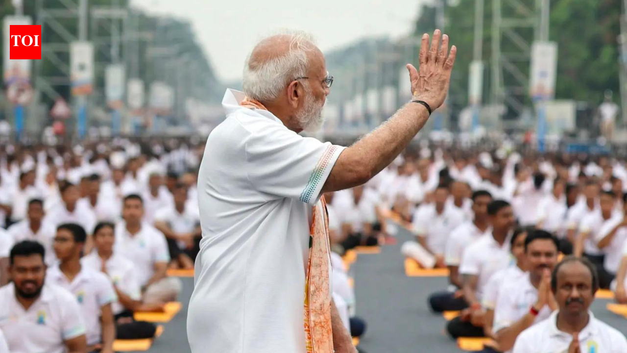 'It connects everyone': PM Modi leads Yoga Day celebrations from Kolkata's Red Road — in pictures