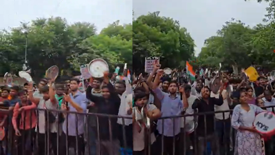 With thalis in hand, CJP supporters continue protest at Jantar Mantar, urge farmers to join agitation