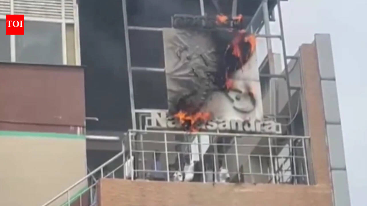 Fire breaks out at Namma Metro signboard at Bengaluru’s Nagasandra station