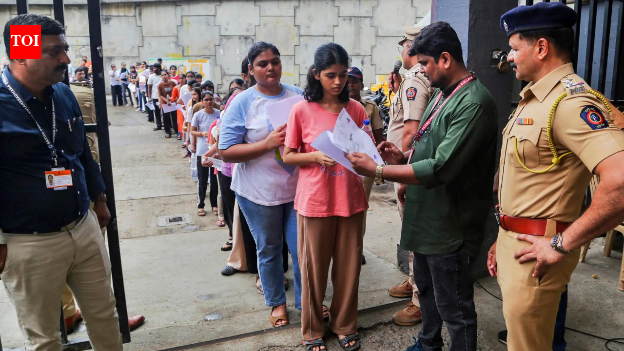 NEET aspirant given Abu Dhabi centre takes re-test in Nagpur after NTA correction