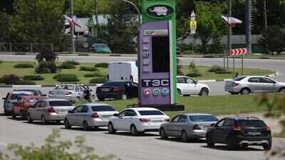 Crimea halts civilian gasoline sales as Ukraine steps up attacks on Russia