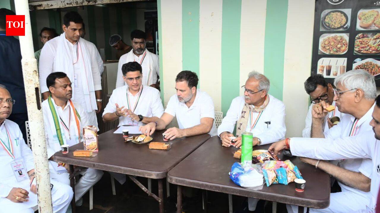 Rahul Gandhi attends Congress training camp in Chhattisgarh