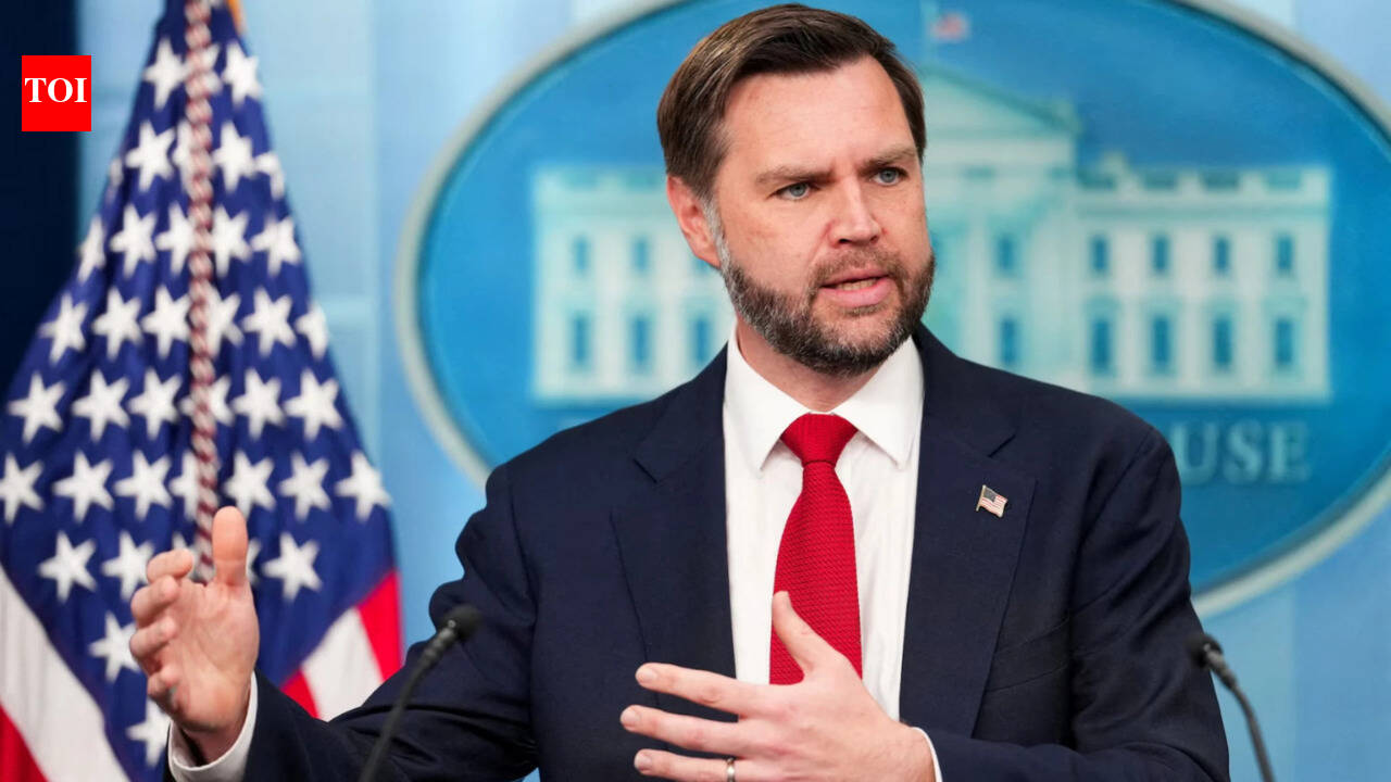 'An Indian and a Pakistani': JD Vance names two 'very important' people in his life